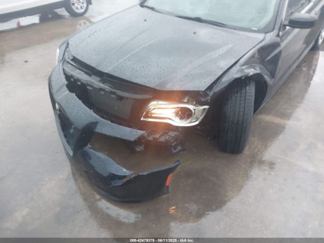 2015 CHRYSLER 300 2C3CCAAG8FH743021 Photo 5