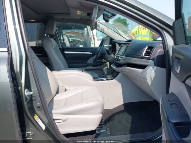 5TDKKRFH6FS044546 Toyota 2gr-fe