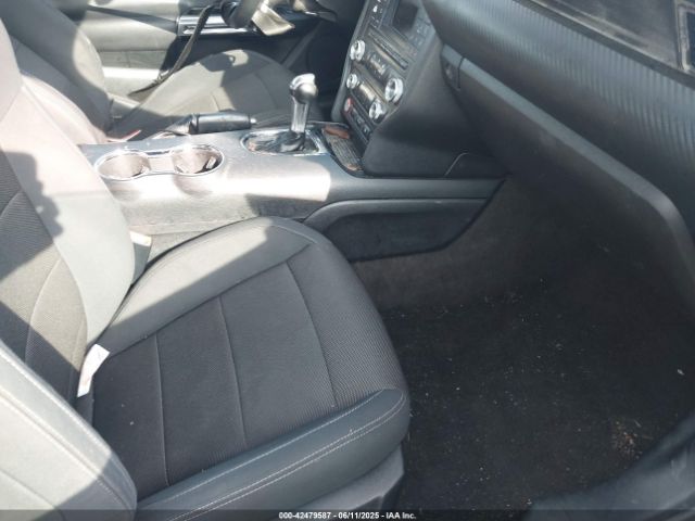 2017 FORD MUSTANG 1FA6P8AM5H5256029 Photo 4