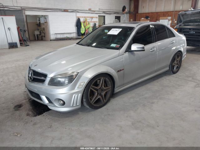 2010 MERCEDES-BENZ C 63 AMG WDDGF7HB6AF452308 Photo 1