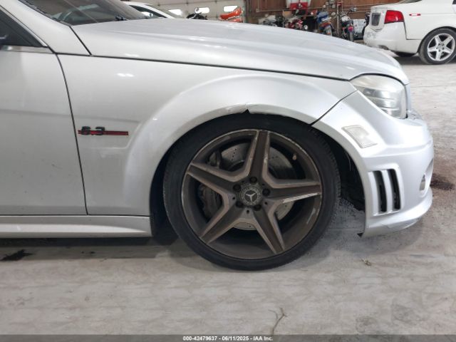 2010 MERCEDES-BENZ C 63 AMG WDDGF7HB6AF452308 Photo 5