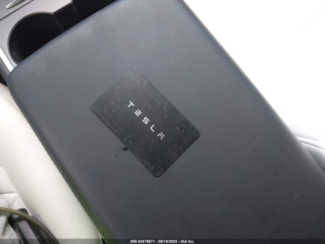 2022 TESLA MODEL Y 7SAYGDEF2NF381221 Photo 10