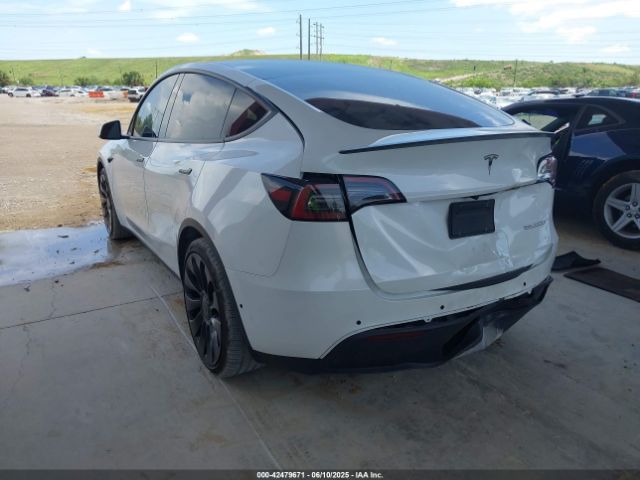 2022 TESLA MODEL Y 7SAYGDEF2NF381221 Photo 2