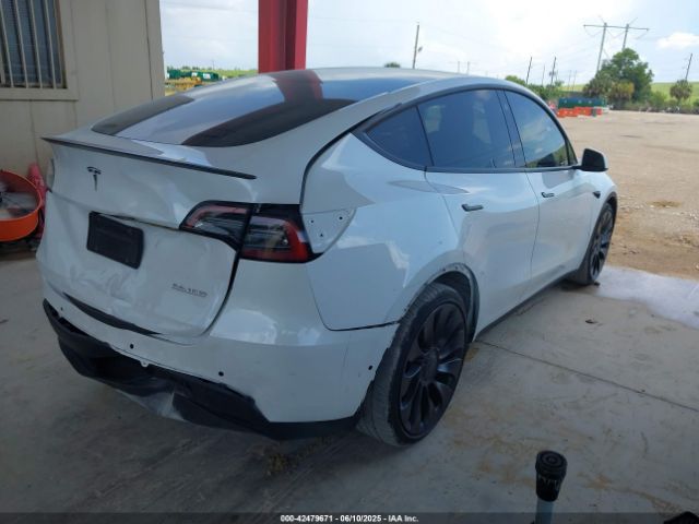 2022 TESLA MODEL Y 7SAYGDEF2NF381221 Photo 3