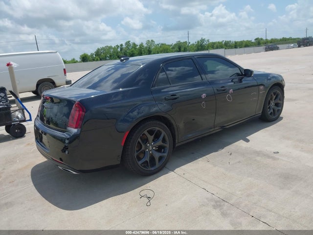 2C3CCABGXNH256397 Chrysler 2022
