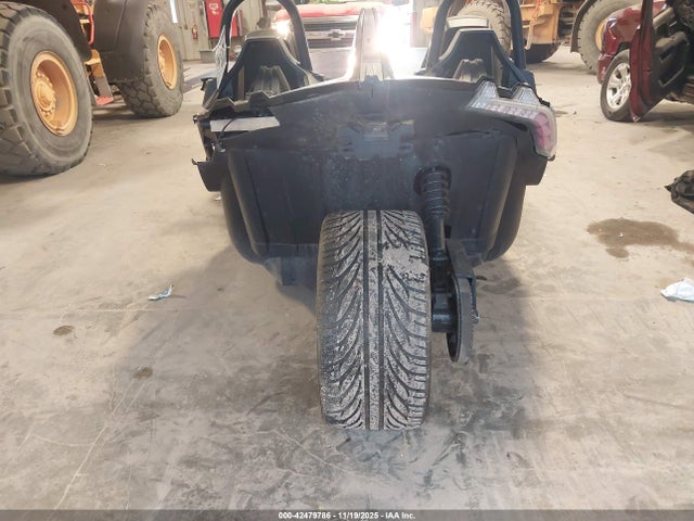 Polaris Slingshot 2024 57XAAFHB7R8165298 Image 6