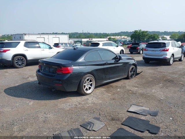BMW 2020 2020 WBA2J7C03L7E78581 Image 4