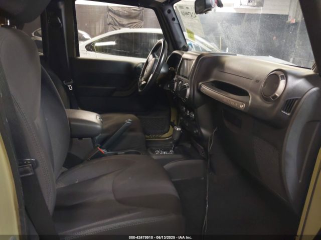 2013 JEEP WRANGLER UNLIMITED 1C4BJWDG3DL701717 Photo 4