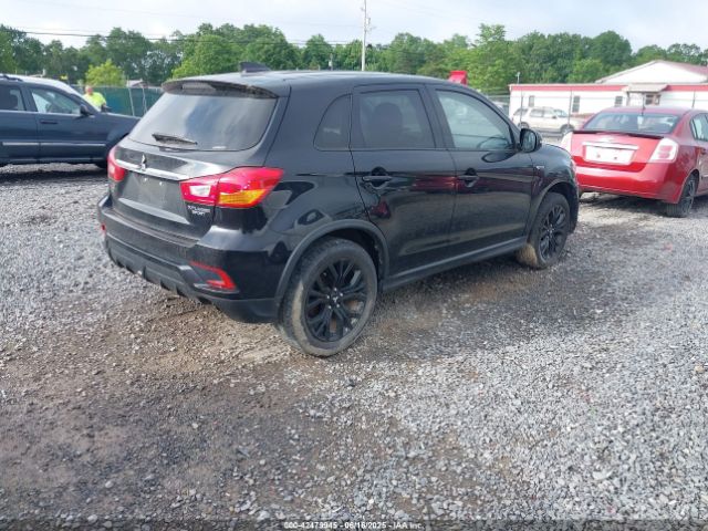 2018 MITSUBISHI OUTLANDER SPORT JA4AR3AUXJU015025 Photo 3