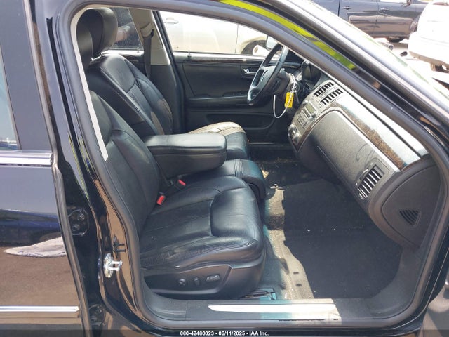 2011 CADILLAC DTS 1G6KA5E63BU102374 Photo 4