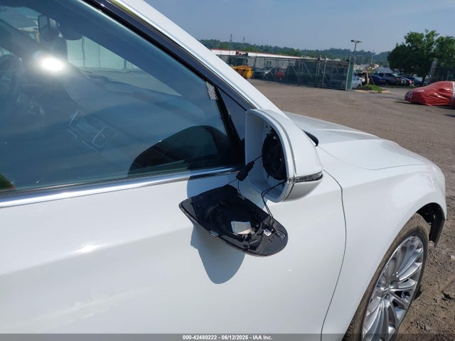 WAU3GAFD4FN020897 Audi A8