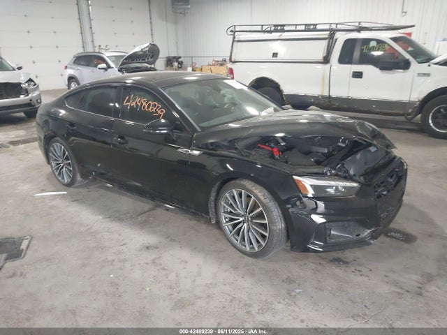 2022 AUDI A5 SPORTBACK WAUCBCF5XNA028477 Photo 0