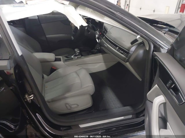 2022 AUDI A5 SPORTBACK WAUCBCF5XNA028477 Photo 4