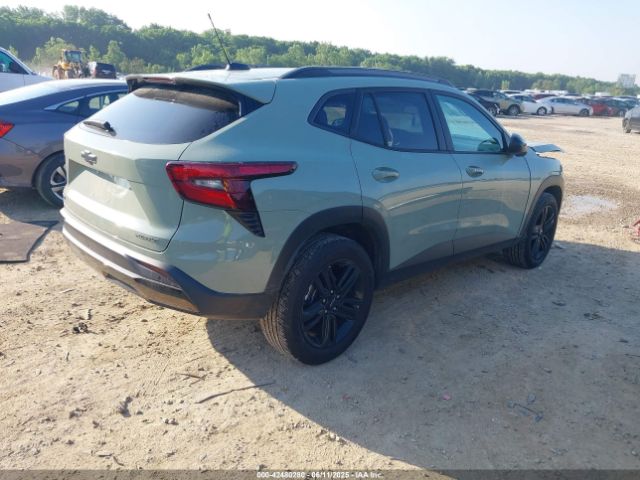 2025 CHEVROLET TRAX KL77LKEP3SC018076 Photo 3