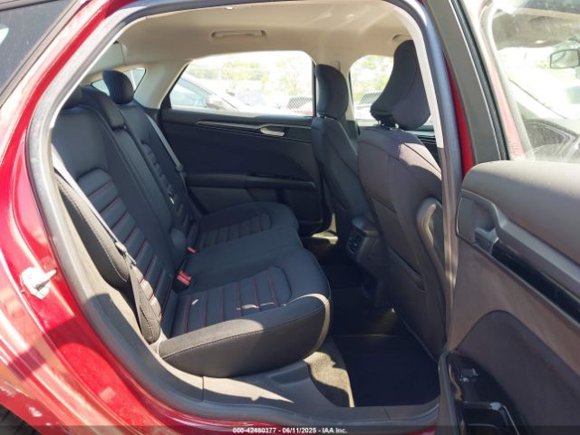 3FA6P0H71GR382918 Ford 2016