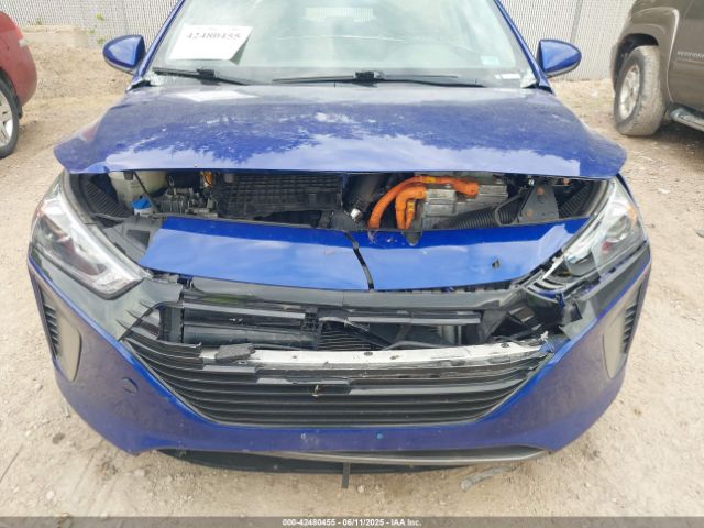 2019 HYUNDAI IONIQ HYBRID KMHC65LC8KU169771 Photo 5