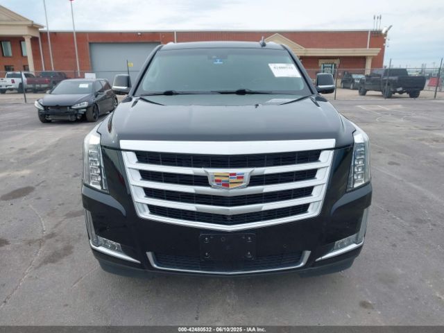 1GYS3BKJ0HR310264 Cadillac Escalade Luxury