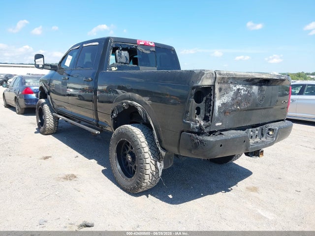 RAM 2015 2015 3C6UR5FL5FG685646 Image 3