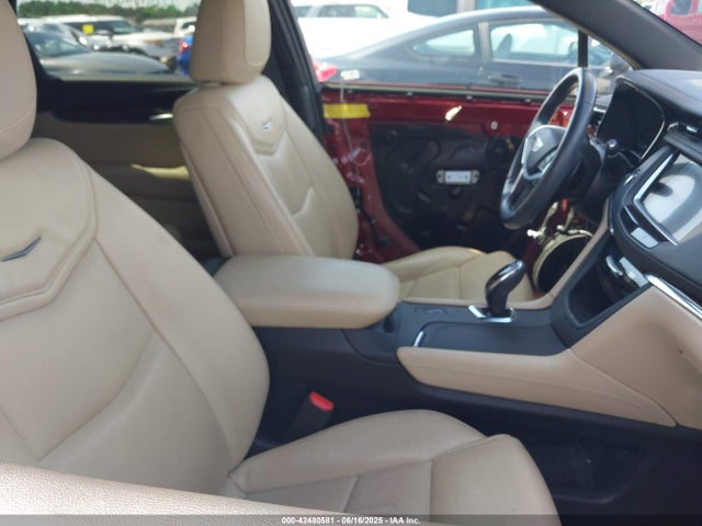 2018 CADILLAC XT5 1GYKNCRS0JZ168518 Photo 4