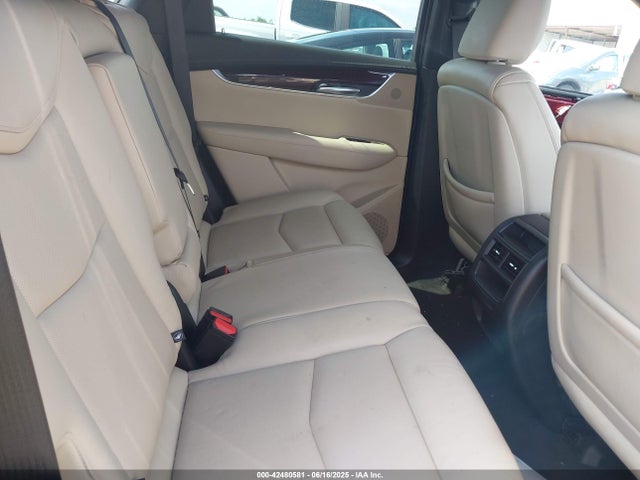2018 CADILLAC XT5 1GYKNCRS0JZ168518 Photo 7