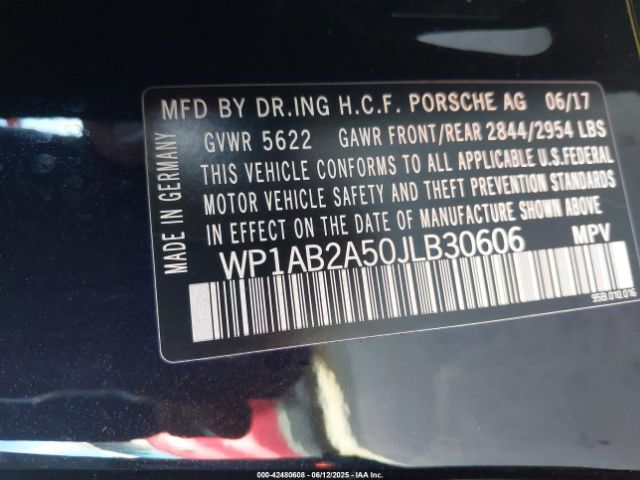 2018 PORSCHE MACAN WP1AB2A50JLB30606 Photo 8