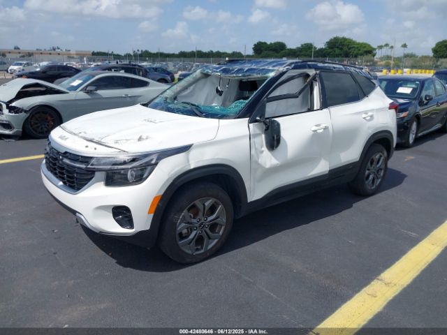 2024 KIA SELTOS KNDEU2AA2R7629597 Photo 1