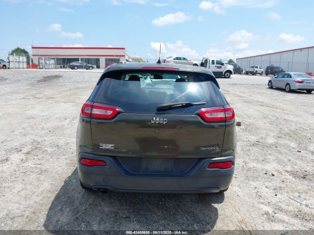 1C4PJLAB0FW660722 Jeep Cherokee Sport