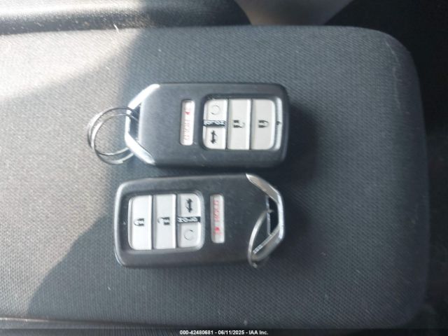 2018 HONDA CIVIC 2HGFC2F7XJH586223 Photo 10