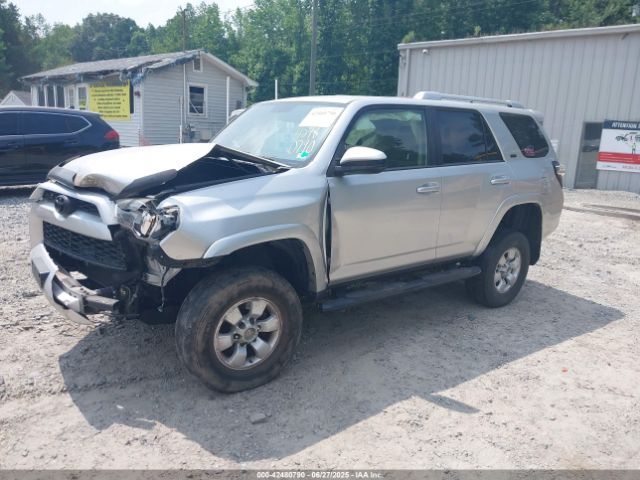 2015 TOYOTA 4RUNNER JTEBU5JRXF5230112 Photo 1