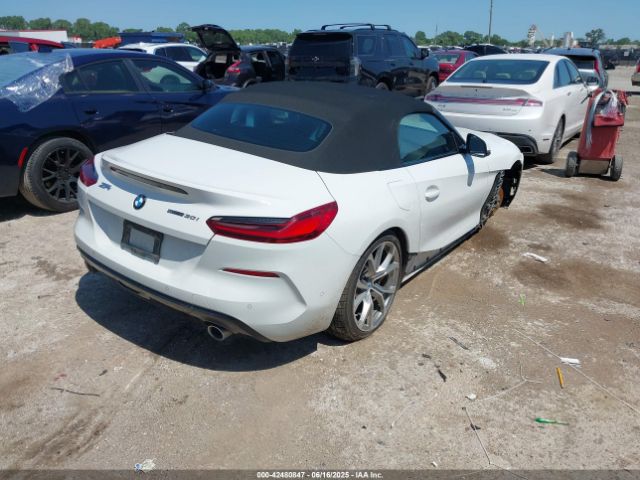 2020 BMW Z4 WBAHF3C04LWW76724 Photo 3