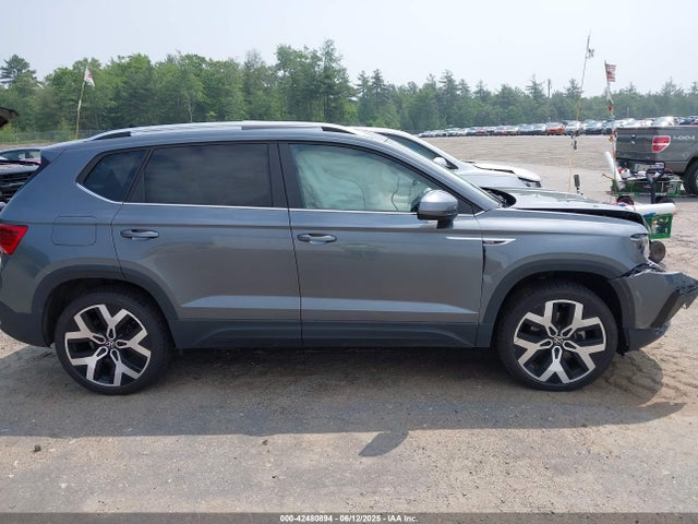 3VV2X7B21NM049337 Volkswagen tsi