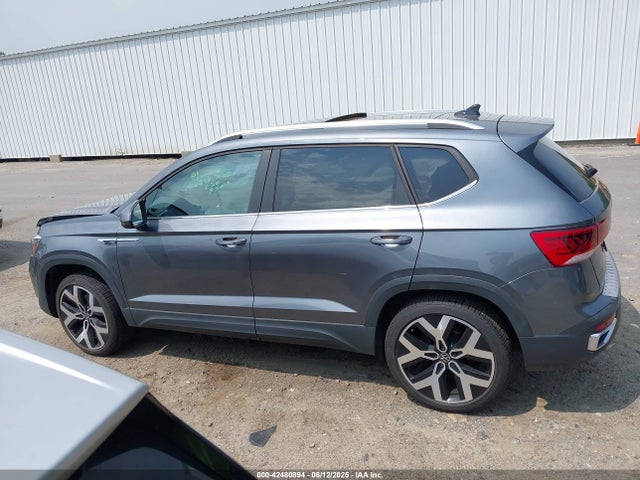3VV2X7B21NM049337 Volkswagen tsi