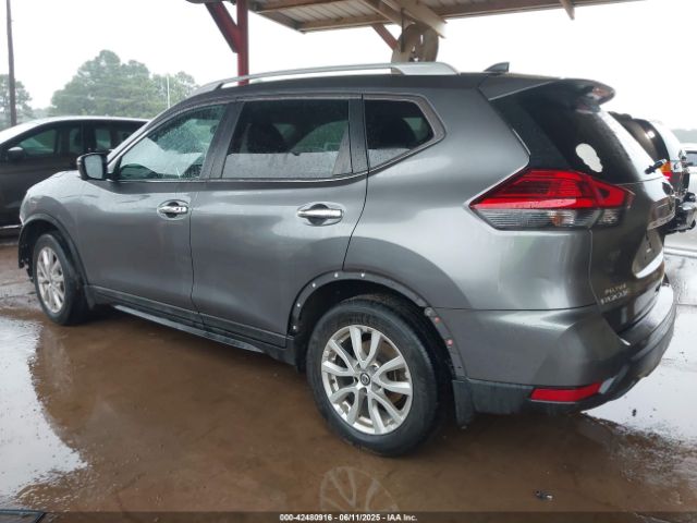 2017 NISSAN ROGUE 5N1AT2MT4HC880816 Photo 2