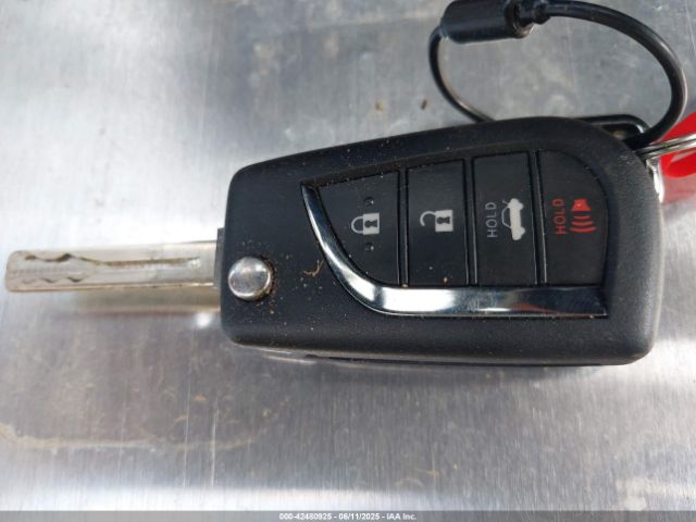 5YFB4MDE9SP257774 Toyota COROLLA LE