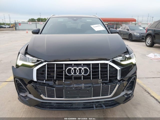 WA1EECF30M1109417 Audi 45 tfsi 2.0t