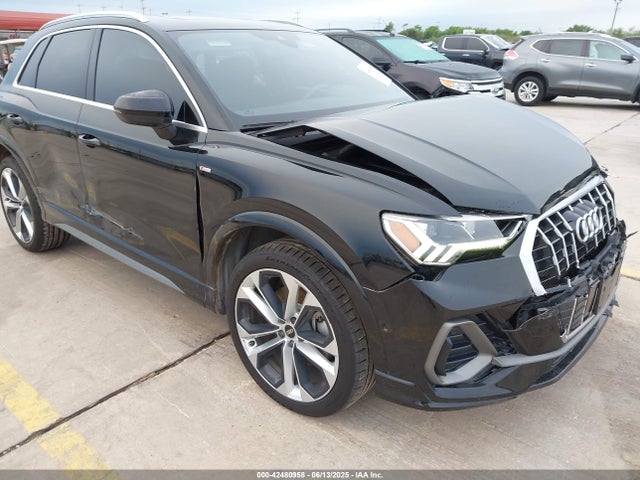 WA1EECF30M1109417 Audi 45 tfsi 2.0t