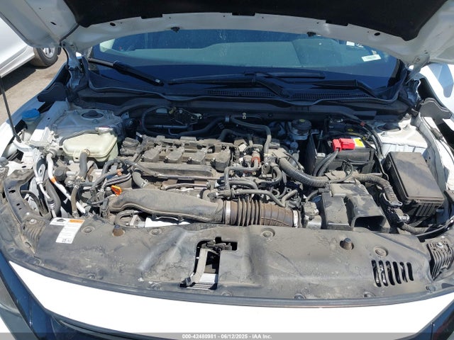 Honda l15b7 2021 19XFC1F38ME205751 Image 10
