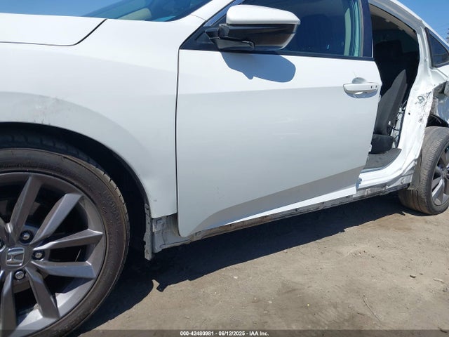 Honda l15b7 2021 19XFC1F38ME205751 Image 20