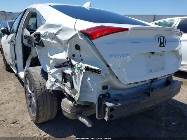Honda l15b7 2021 19XFC1F38ME205751 Image 22