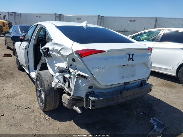 Honda l15b7 2021 19XFC1F38ME205751 Image 3