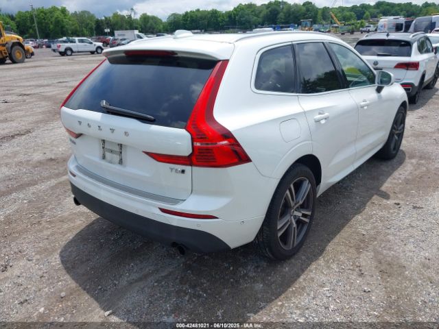 2018 VOLVO XC60 LYV102RK8JB082486 Photo 3