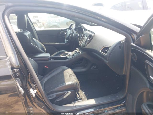2016 CHRYSLER 200 1C3CCCDG0GN177016 Photo 4
