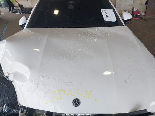W1KLF4HB3RA023763 Mercedes-Benz m254