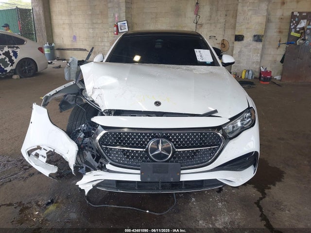 W1KLF4HB3RA023763 Mercedes-Benz m254