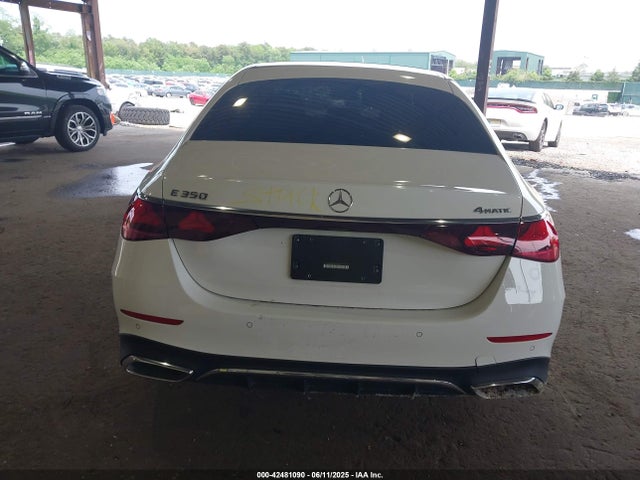 W1KLF4HB3RA023763 Mercedes-Benz m254