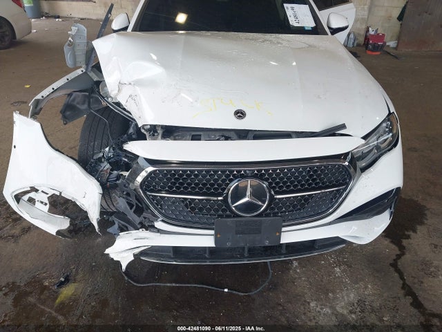 W1KLF4HB3RA023763 Mercedes-Benz m254