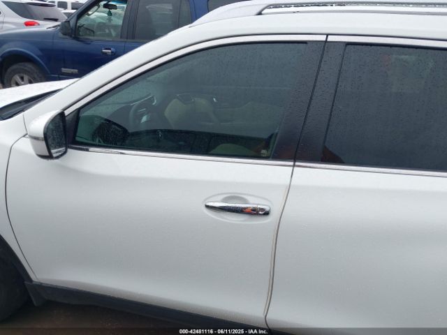 KNMAT2MT5GP686209 Nissan Rogue