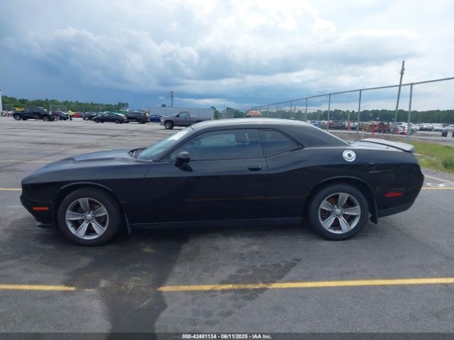 2C3CDZAG9KH672207 Dodge Challenger Sxt