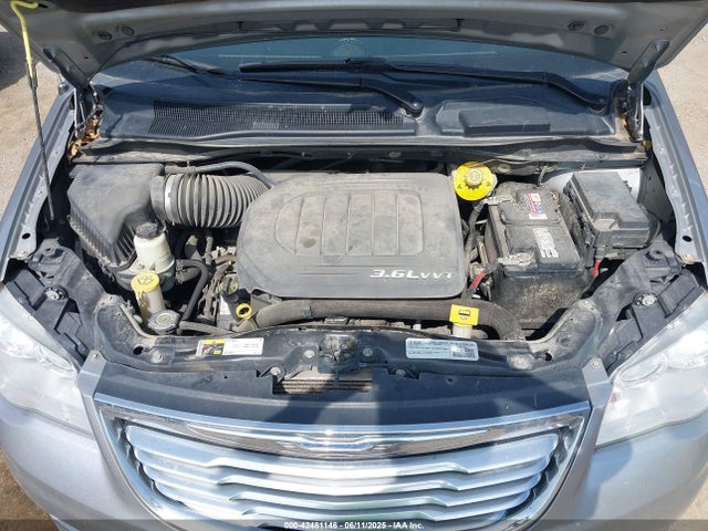 Chrysler 2016 2016 2C4RC1BG8GR187308 Image 10