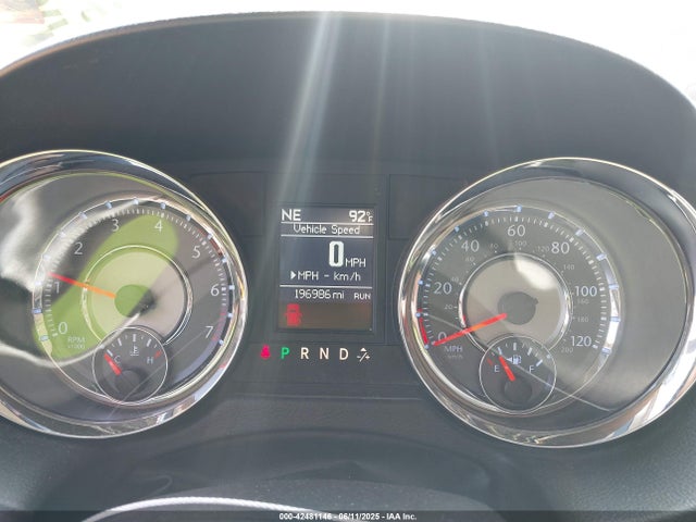 Chrysler 2016 2016 2C4RC1BG8GR187308 Image 7